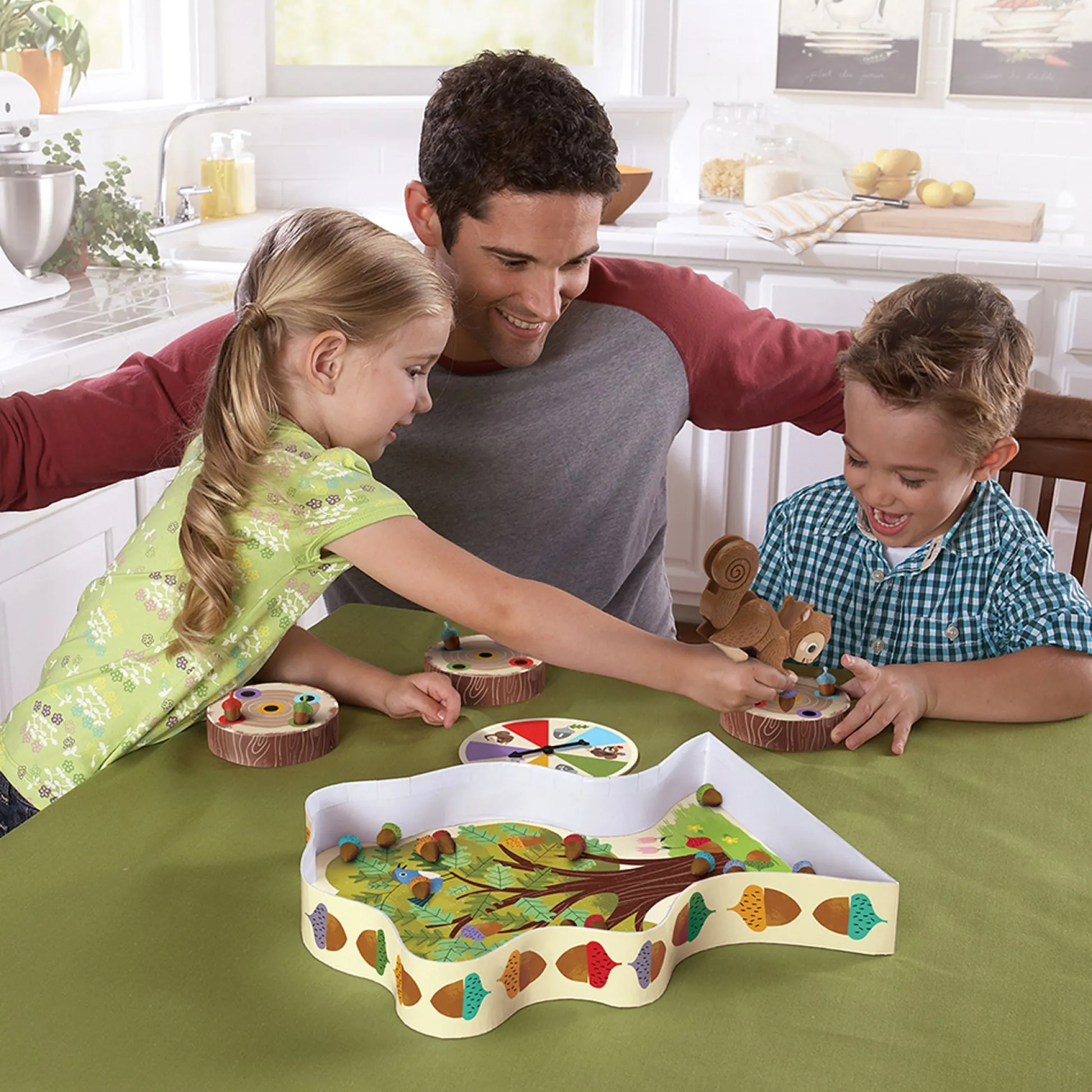 Educators Resource Educational Insights - The Sneaky, Snacky Squirrel Game - Colorful Fun Learning* Role-Playing Games|Board Games