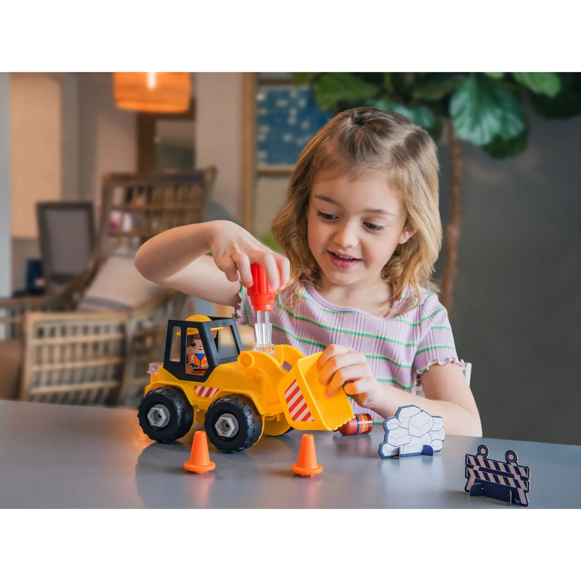 Educators Resource Educational Insights Design & Drill Bolt Buddies Bulldozer - Interactive Construction Toy* Preschool Building Sets & Blocks|Preschool Education Toys & Activities