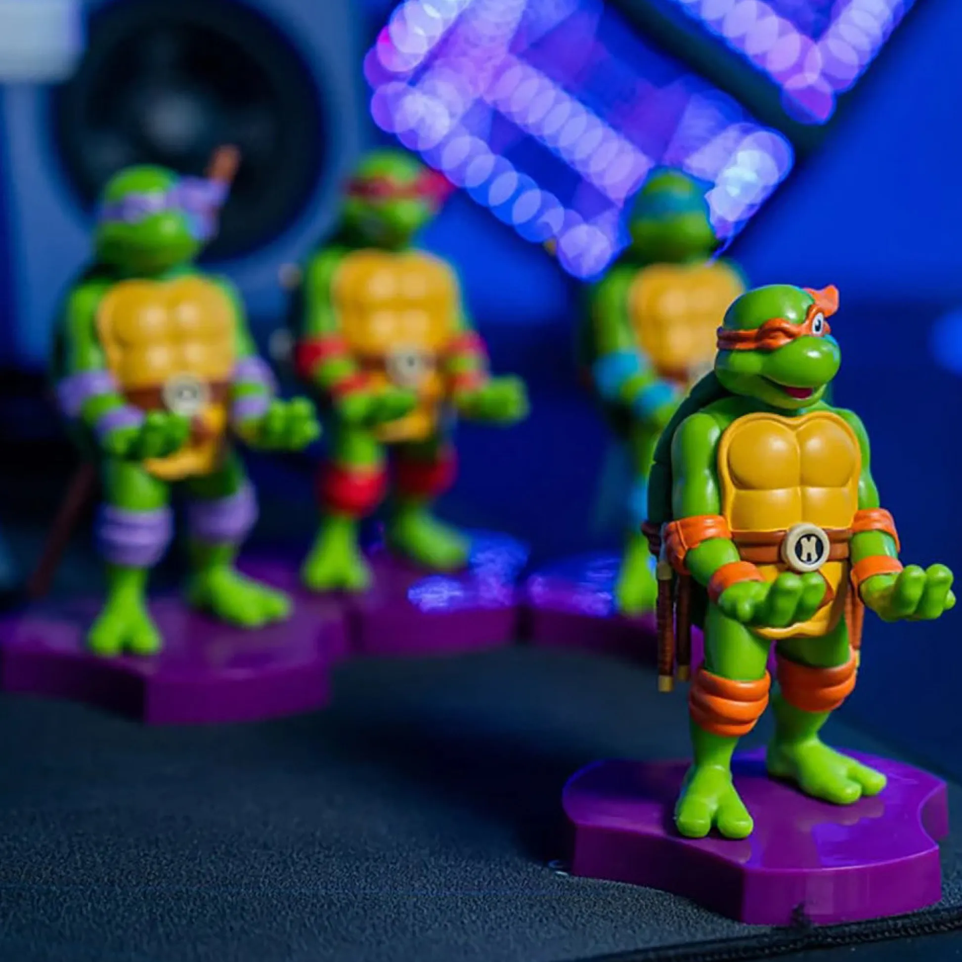 Flat River Group Exquisite Gaming TMNT Michelangelo Earbud & Phone Holder* Action Figures