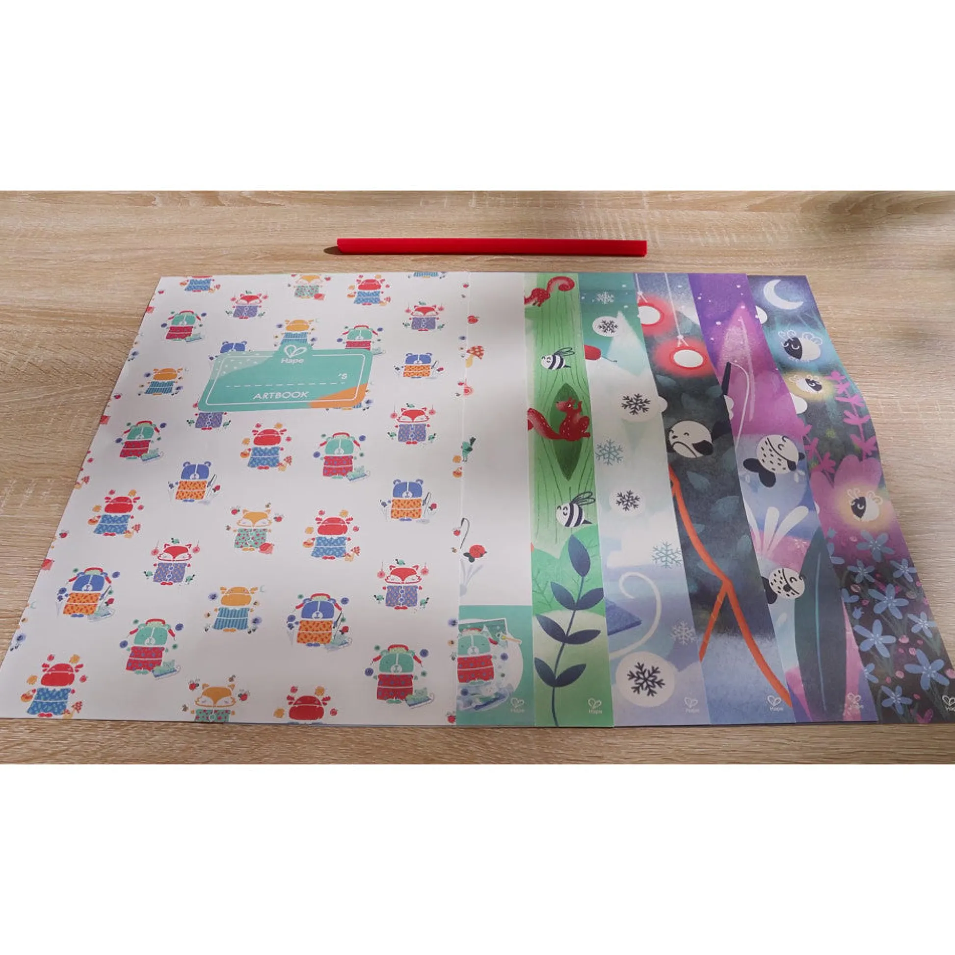 Flat River Group Hape Sponge Painting Fun 24pc Art Set with Stencils and Rollers* Drawing, Color & Painting