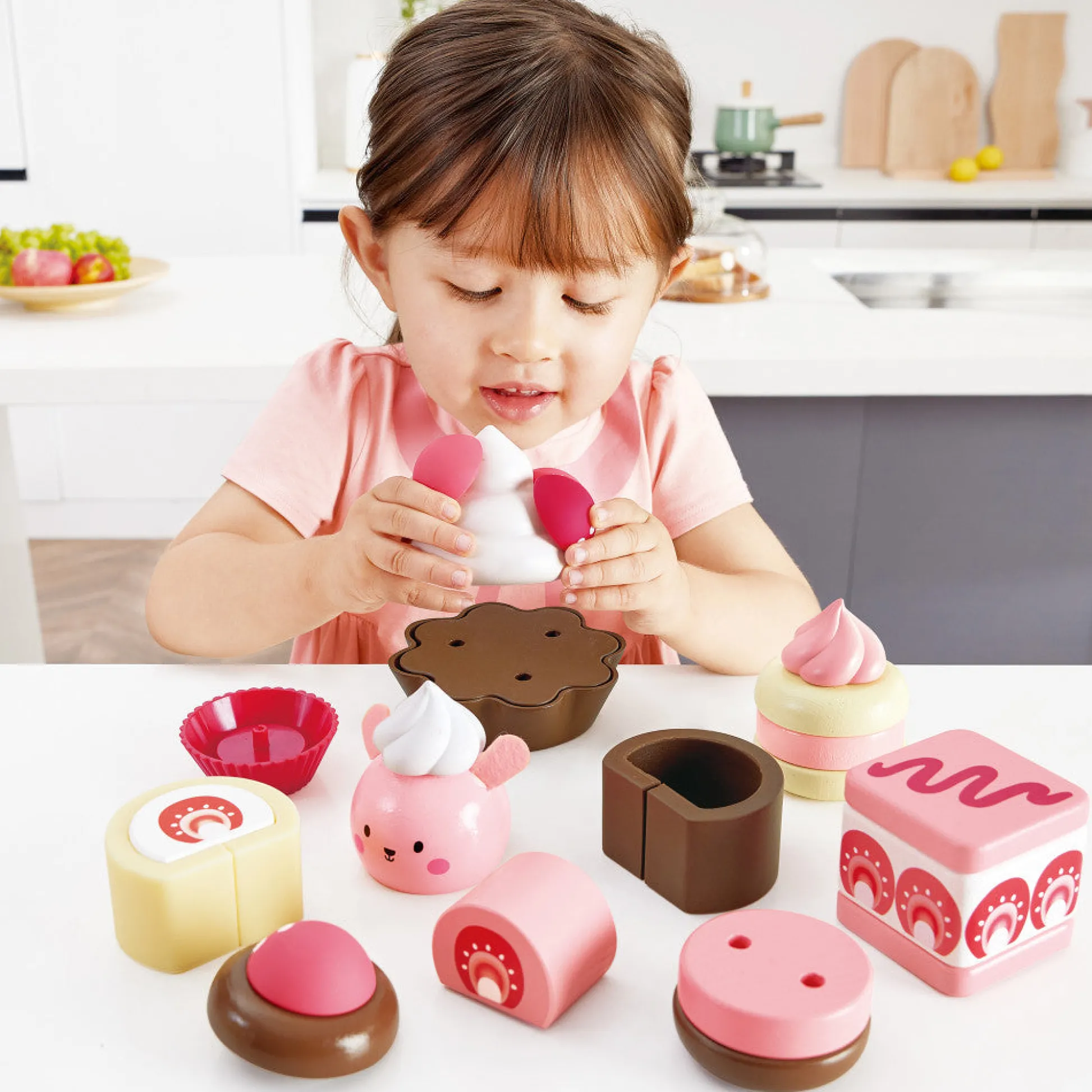 Flat River Group Hape Strawberry Dessert Delight Playset - Pretty in Pink* Kitchens & Play Food|Dress Up