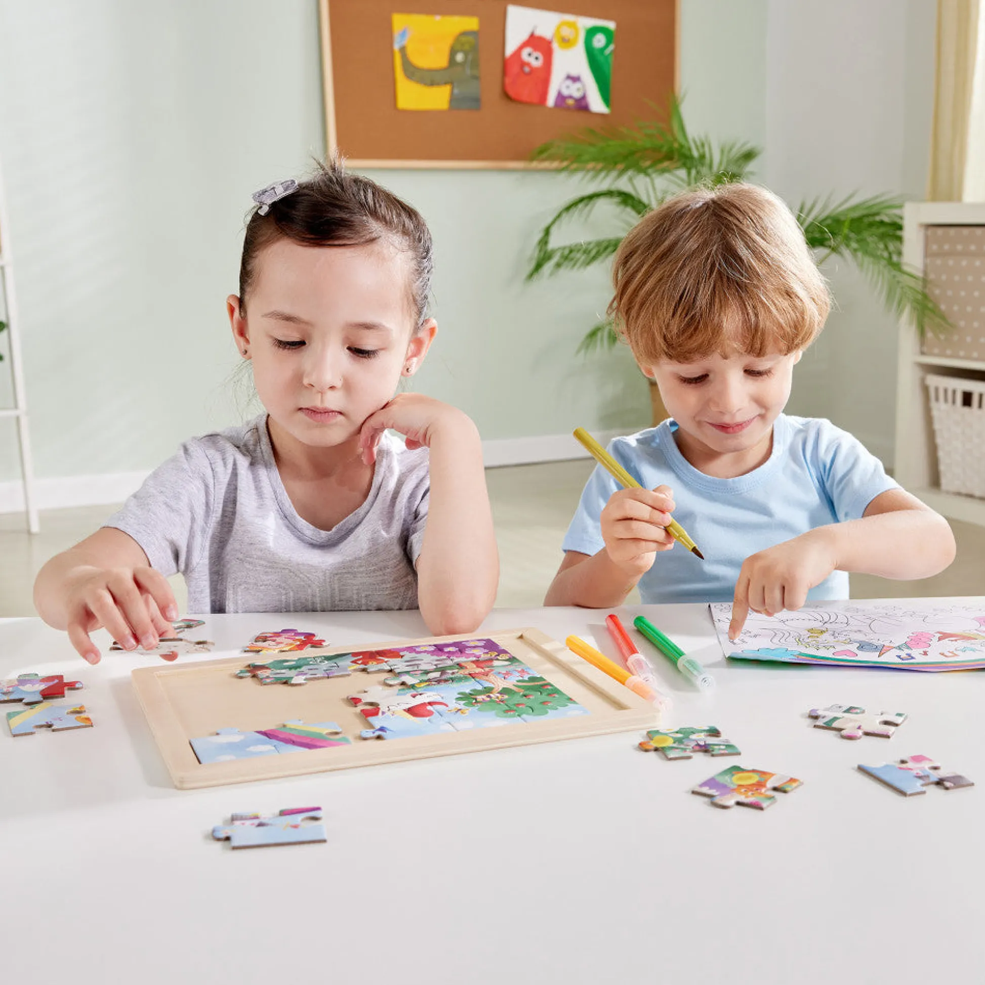 Flat River Group Hape Unicorn Friends 24pc Double-Sided Coloring Puzzle* Puzzles