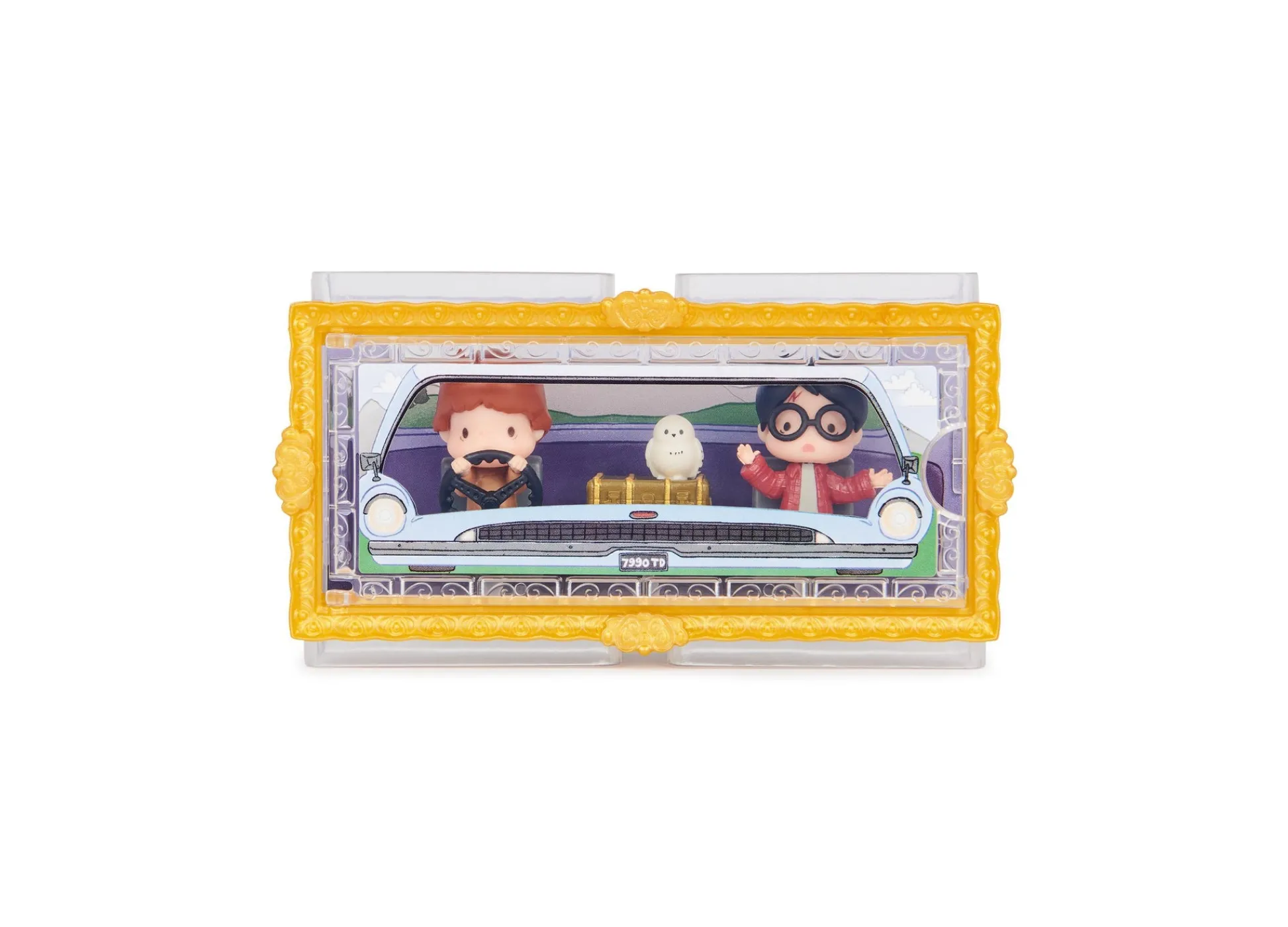 Macy's - Supplier Harry Potter Micro Magical Moments Year 2 - 1.5" Flying Car Figure Set with Display Case* Collectible Figures & Playsets