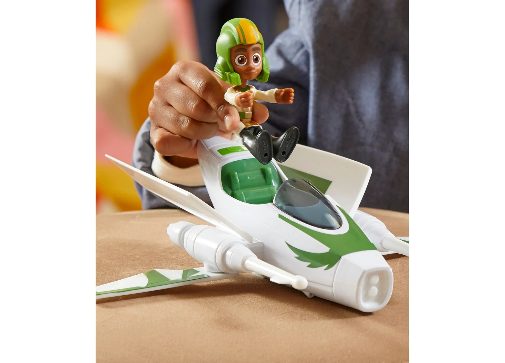 Macy's - Supplier Hasbro Star Wars Young Jedi Adventures - Kai Brightstar Jedi Pilot Playset* Star Wars|Playsets & Vehicles