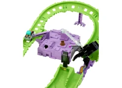 Macy's - Supplier Hot Wheels RacerVerse Minecraft Track Set and Die-Cast Diamond Armor Steve* Playsets & Vehicles