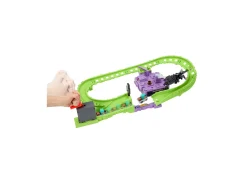 Macy's - Supplier Hot Wheels RacerVerse Minecraft Track Set and Die-Cast Diamond Armor Steve* Playsets & Vehicles