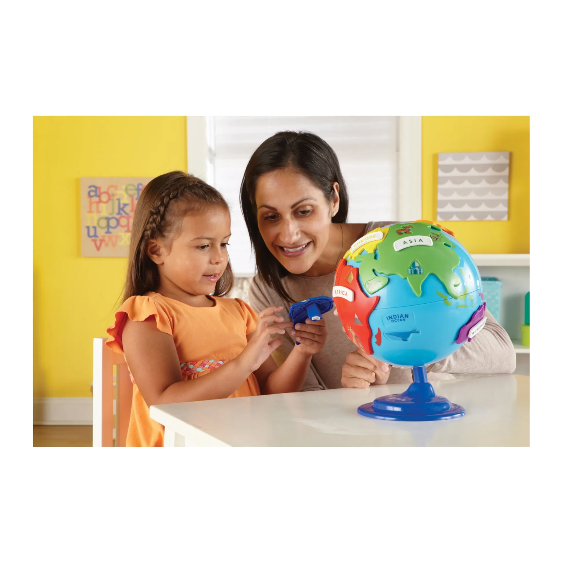 AreYouGame Learning Essentials Interactive Puzzle Globe - 14 Pieces - Educational Toy* Puzzles