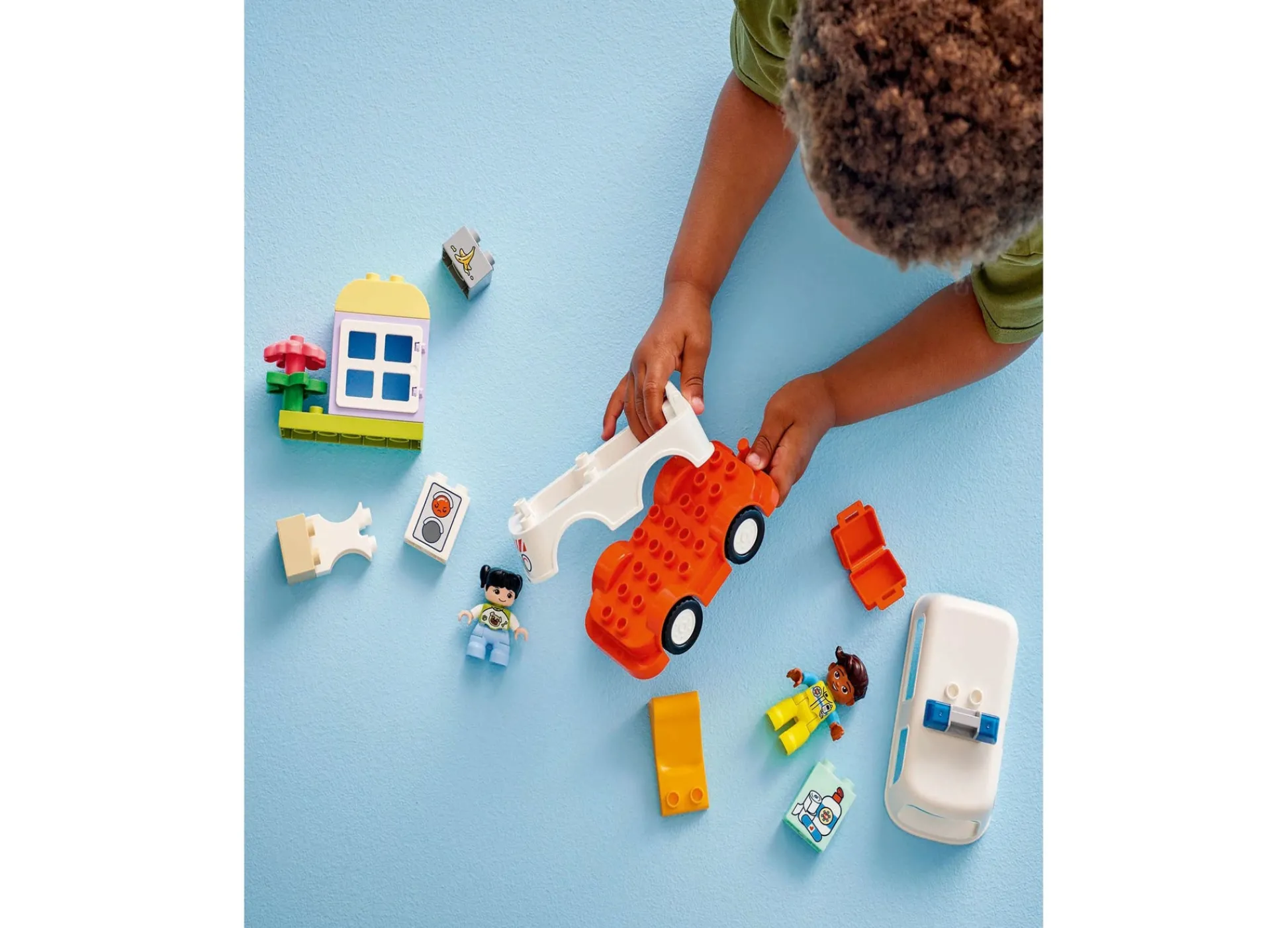 Macy's - Supplier LEGO DUPLO Town Ambulance Adventure Building Set 10447, 19 Pieces* Lego Duplo|Lego Shop