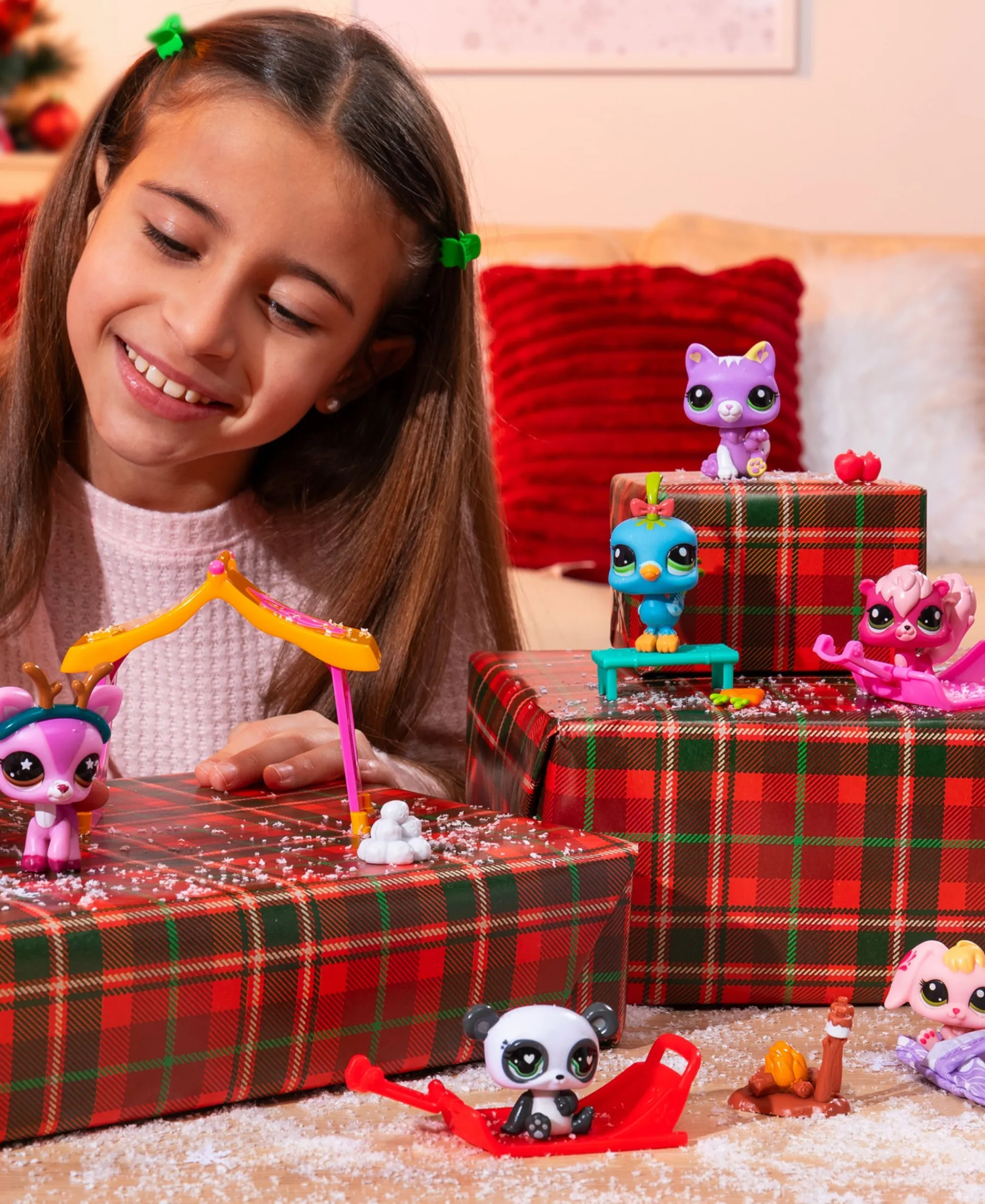 Macy's - Supplier Littlest Pet Shop Winter Wonderland Play Plack* Miniature & Collectible Dolls|Stuffed Animals & Plush Toys