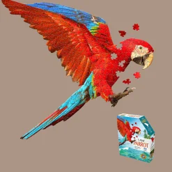 Maddcapp Games Madd Capp I AM Parrot - 300 Piece Jigsaw Puzzle* Puzzles