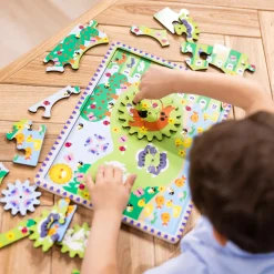 Educators Resource Melissa & Doug Animal Chase I-Spy Wooden Gear Puzzle - 24 pc* Puzzles