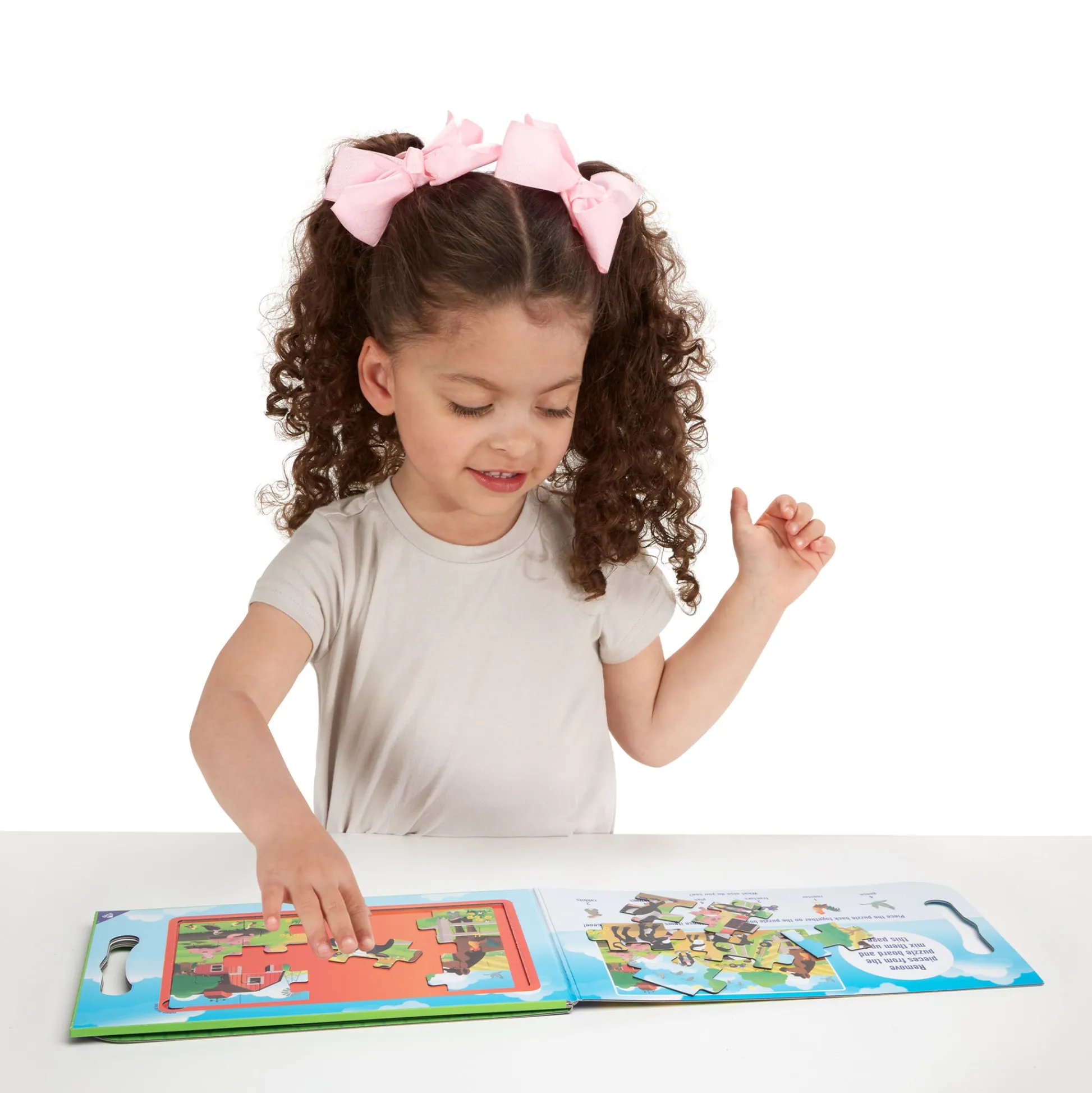 Educators Resource Melissa & Doug On the Farm 2-Pack Magnetic Puzzles - 15 pc each* Puzzles