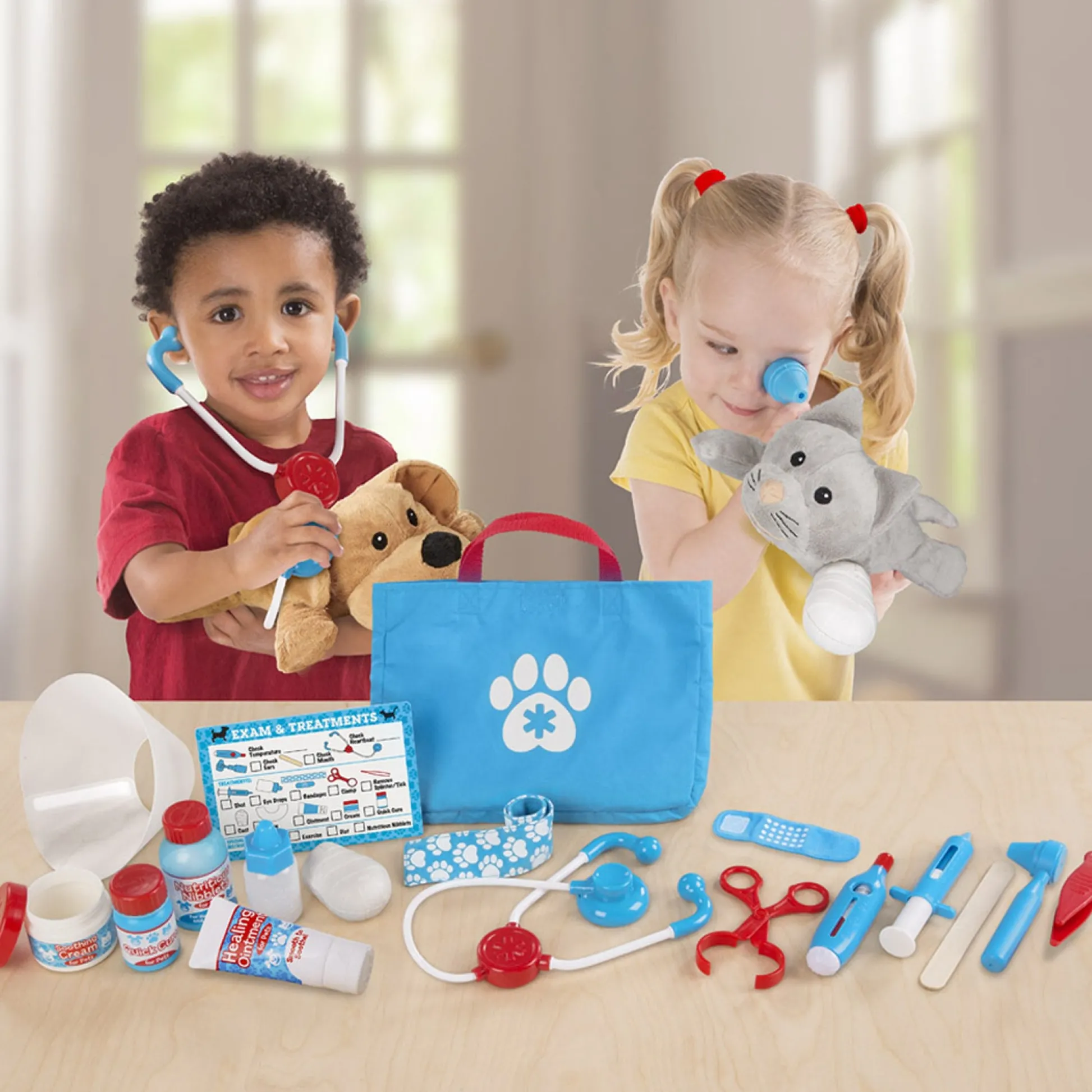 Educators Resource Melissa & Doug Pet Vet Play Set - 24-Piece Examine & Treat Kit* Animal Figures|Dress Up