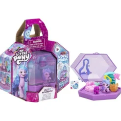 Calendar Holdings, LLC My Little Pony Mini World Magic Crystal Keychain Playset* Playsets & Vehicles