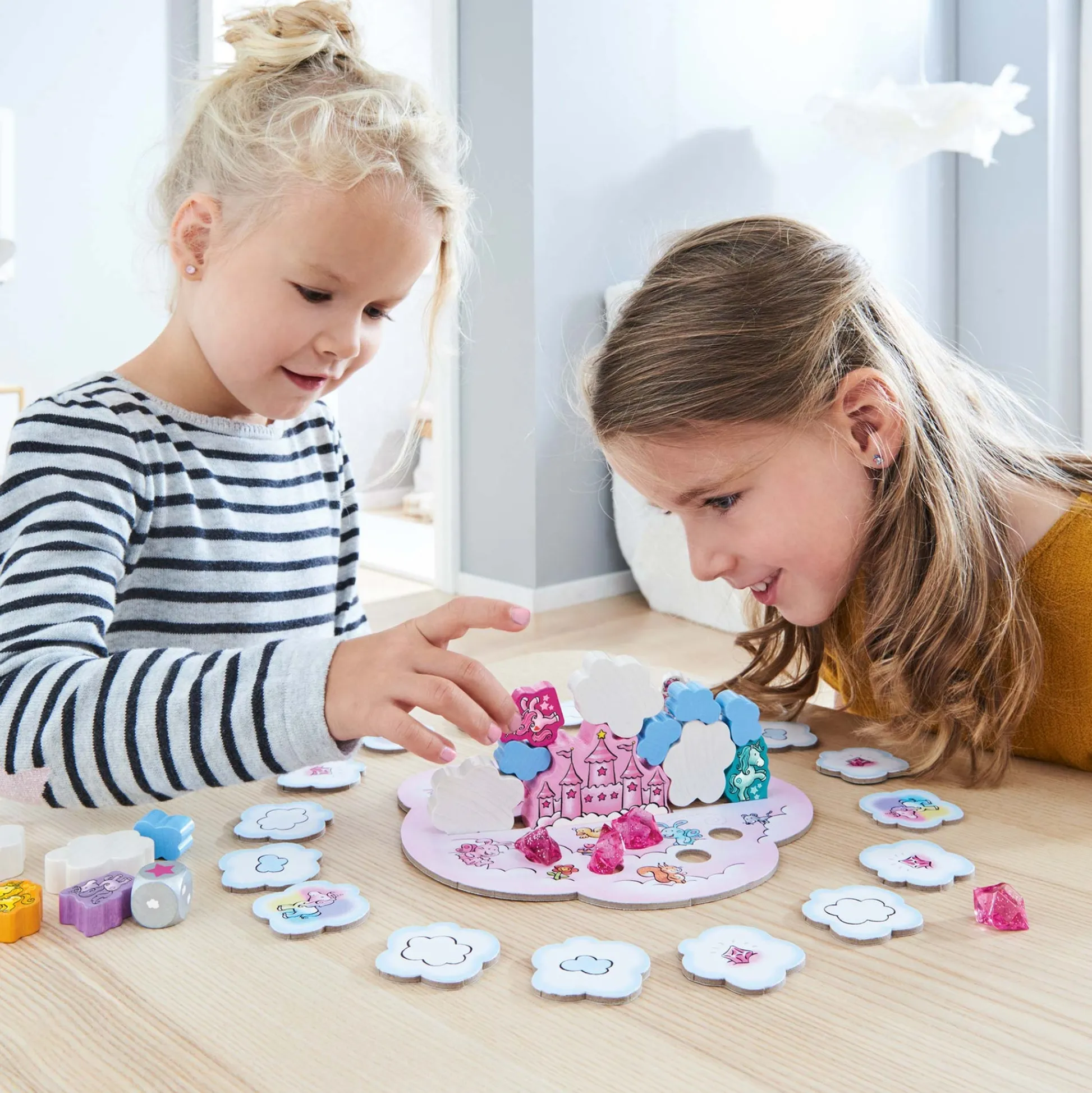 HABA USA Unicorn Glitterluck Cloud Kingdom Stacking Board Game* Board Games|Role-Playing Games