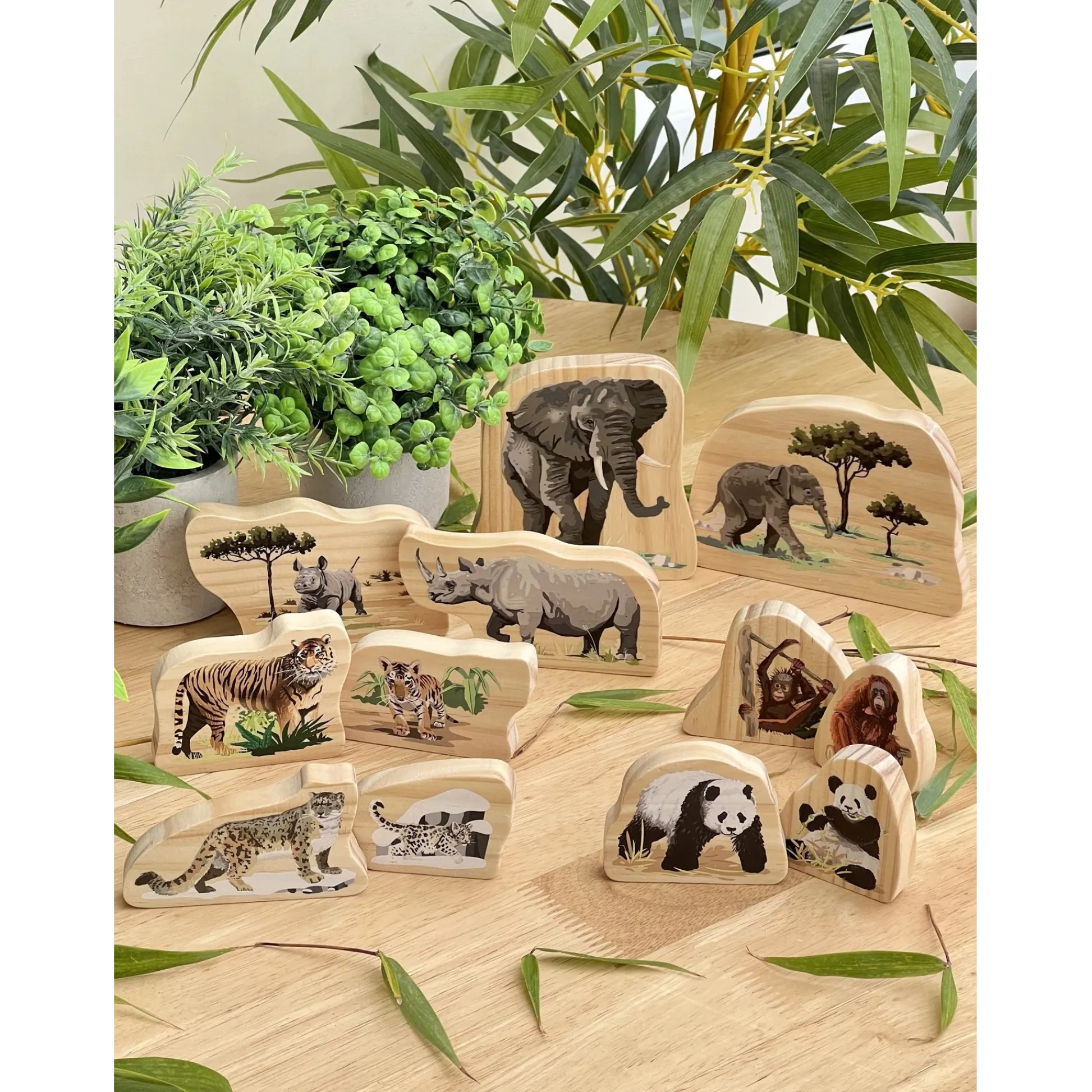 Educators Resource Yellow Door Endangered Animal Families Wooden Playset* Playsets & Vehicles|Social & Emotional Skills