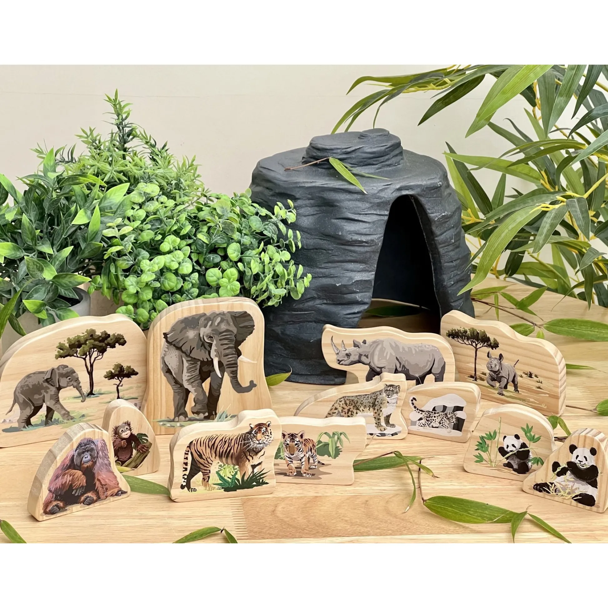 Educators Resource Yellow Door Endangered Animal Families Wooden Playset* Playsets & Vehicles|Social & Emotional Skills