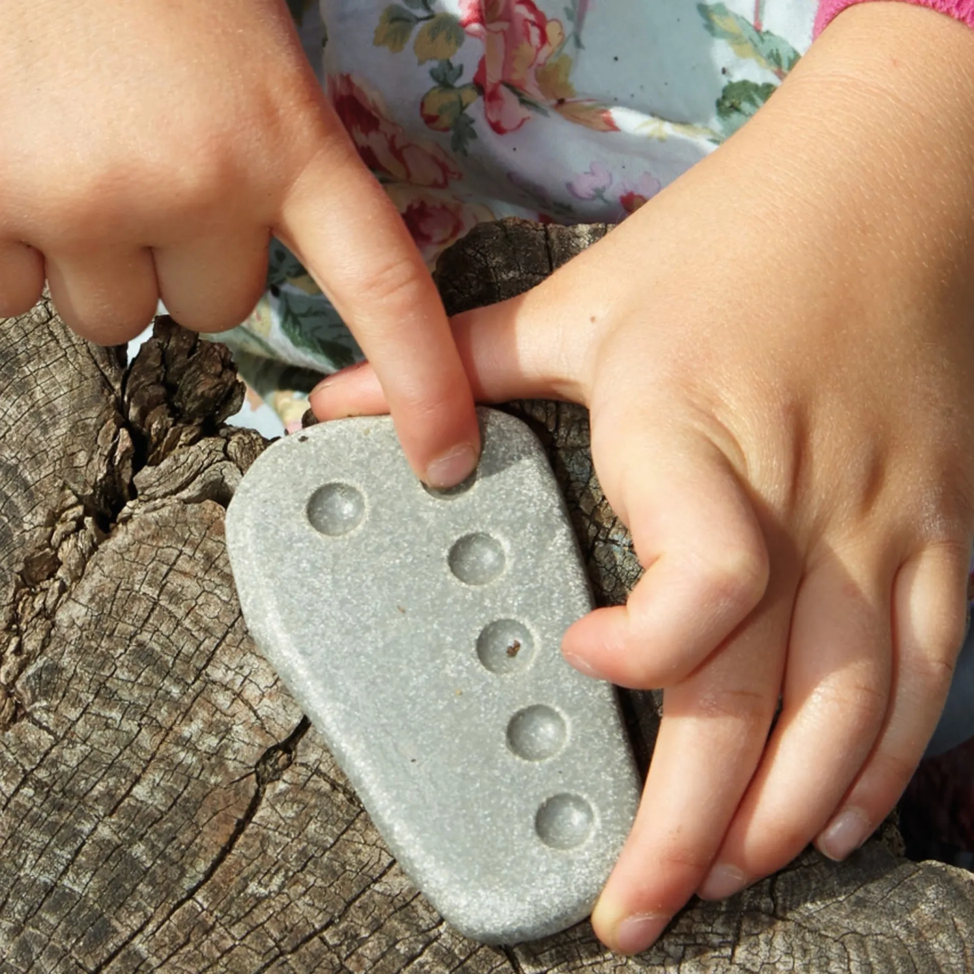 Educators Resource Yellow Door Tactile Counting Stones - Interactive Math Playset - Set of 20* Preschool Education Toys & Activities